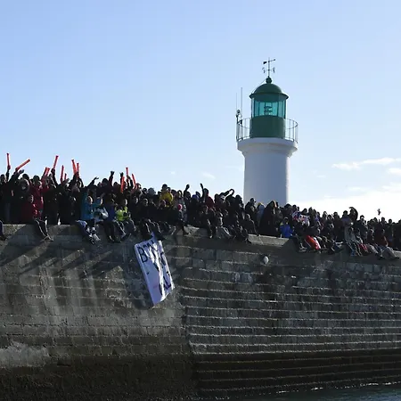 Les Vagues Douces - 2 Etoiles Proche דירה *