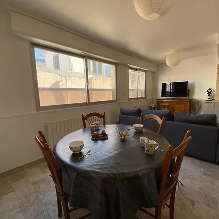 2 Etoiles Proche Appartement